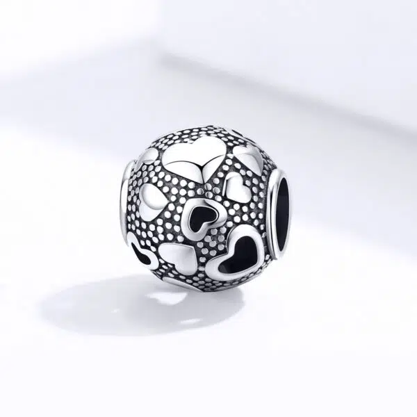 Retro Heart Charm - Image 4