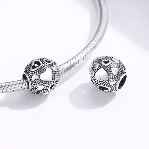 Retro Heart Charm - Image 2