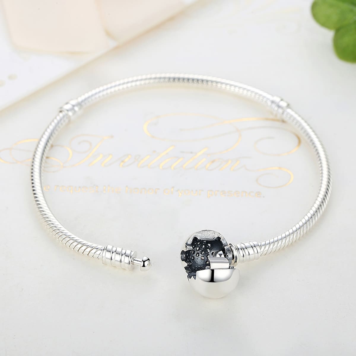 Sparkling Heart Bracelet