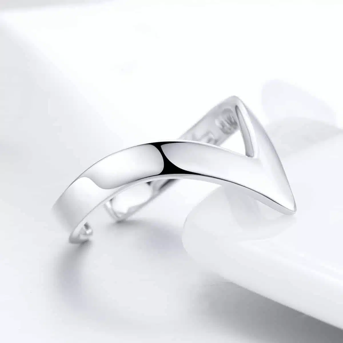 Apical Love Ring - Image 4