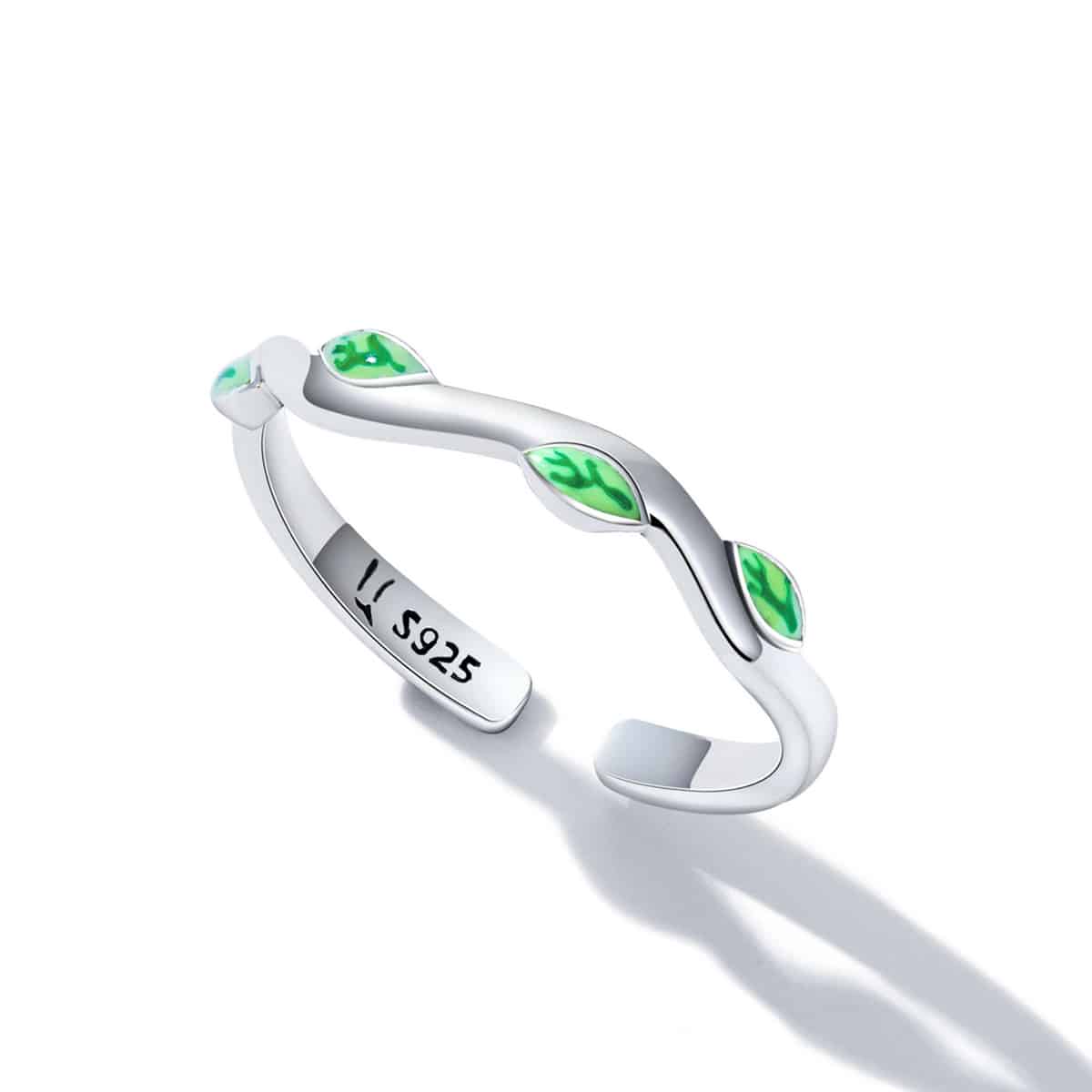 Green Leaf Ring