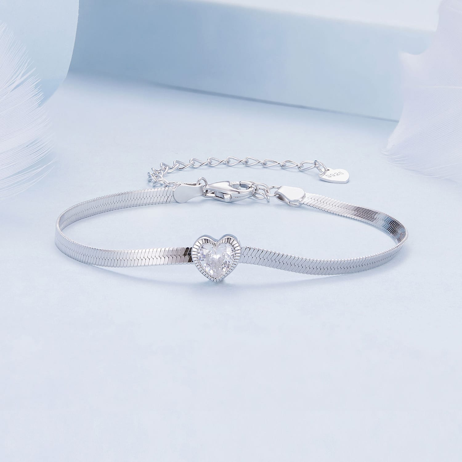 Flat Heart Bracelet