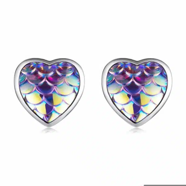 Fish Scale Heart Stud Earrings