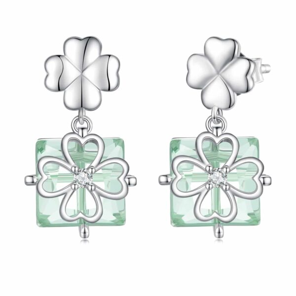 Verdant Leaf Clover Earrings