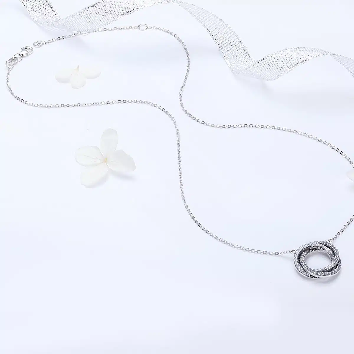 Minimalism Necklace - Image 3