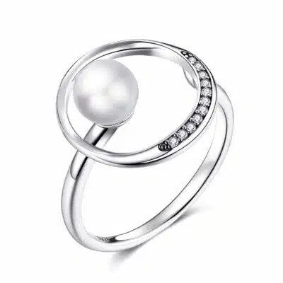 Gentle Shell Bead Ring