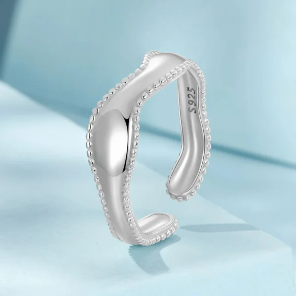 Solid Wave Ring - Image 3